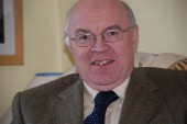 Uinseann Eoin Holmes